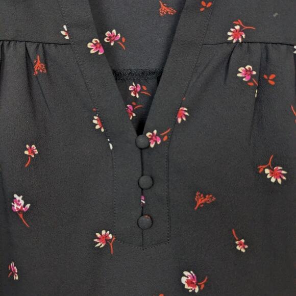 NWT 1 State Black Falling Ditsy Floral Print Long Sleeve Blouse - Picture 4 of 11